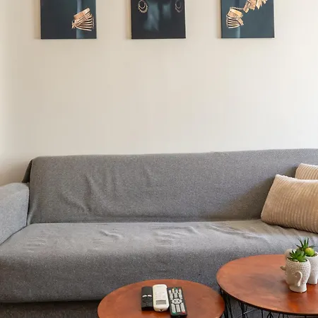 Thess Puzzle Apartment *